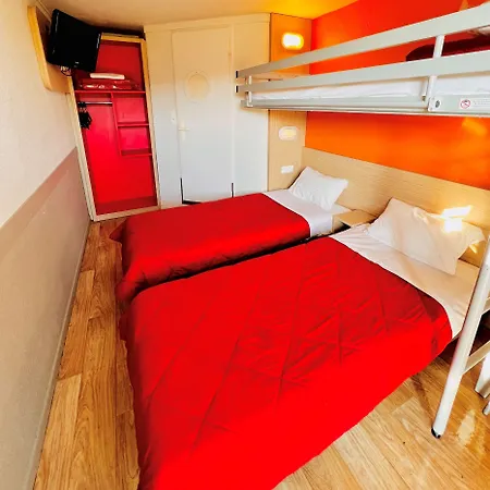 Hotel Premiere Classe Saint Quentin En Yvelines - Elancourt