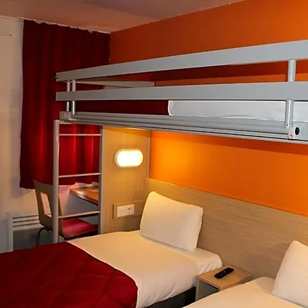 Premiere Classe St Quentin En Yvelines Elancourt Hotel Trappes